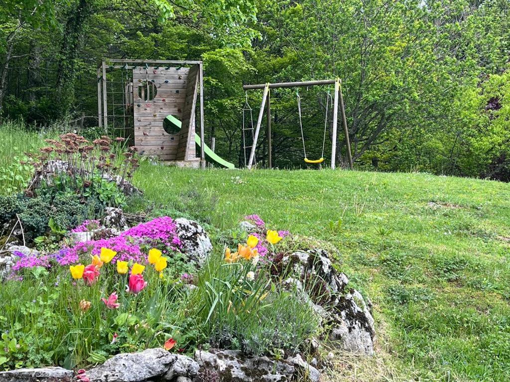 Villa L'Ermitage De Meyriat Brenod Esterno foto